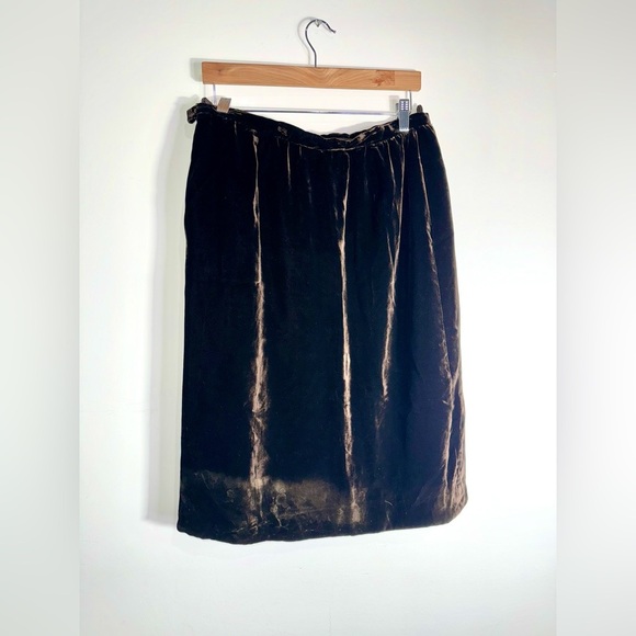 Valentino Women’s Vintage Brown Velvet Pencil Skirt - Picture 2 of 10